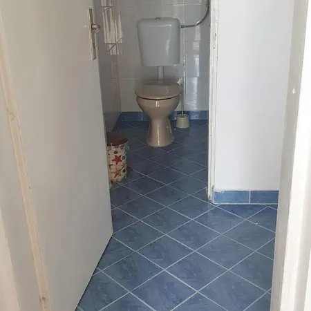 евита - град Holiday home *